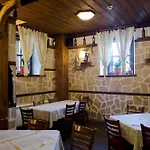 Къща за гости Petko Takov's House 2*