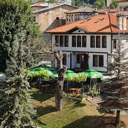 Petko Takov's House 2* Smolyan